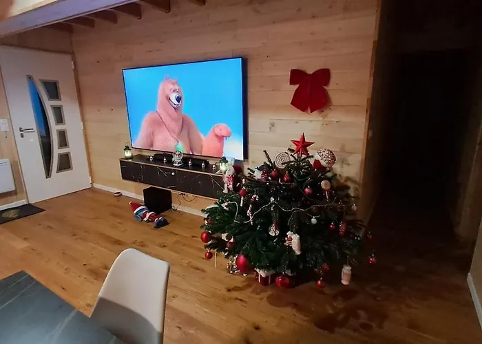 Au Calme Avec Piscine Hivernale Chauffee Beauregard-de-Terrasson