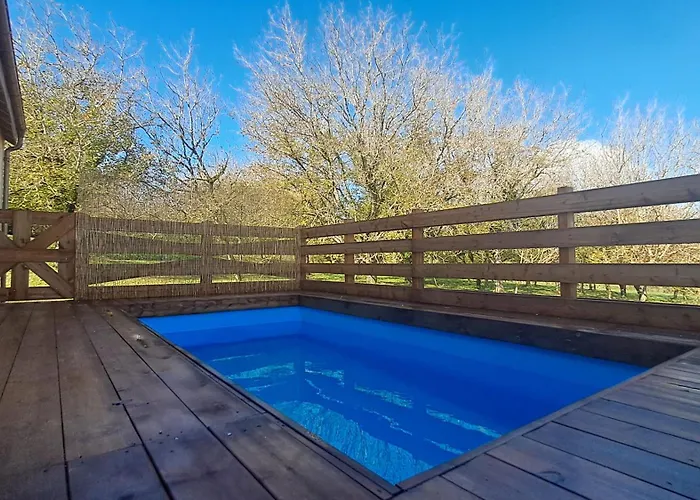 シャレー Au Calme Avec Piscine Hivernale Chauffee *