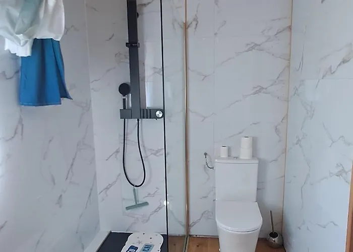 Au Calme Avec Piscine Hivernale Chauffee